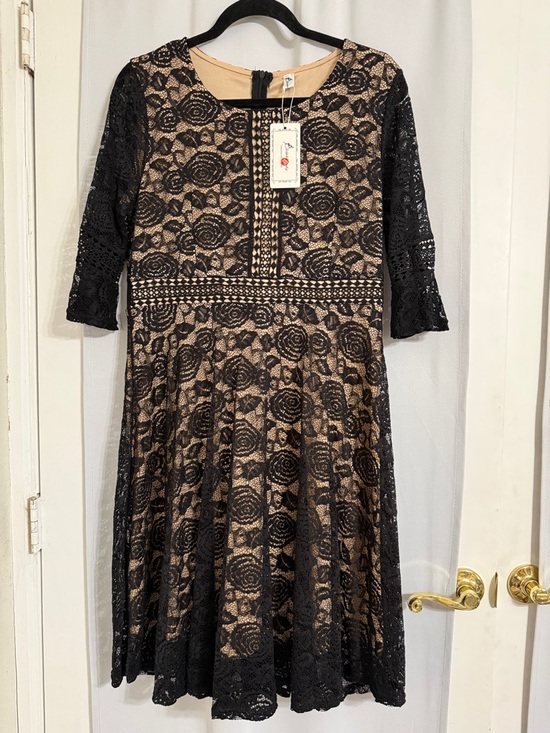 Twink Lady Dresses & Skirts - Black Lace Midi Dress with Nude Lining by